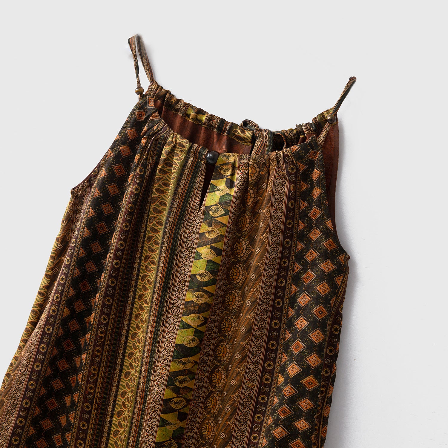 906b924e-c81e-4a35-9891-6578ebf77144