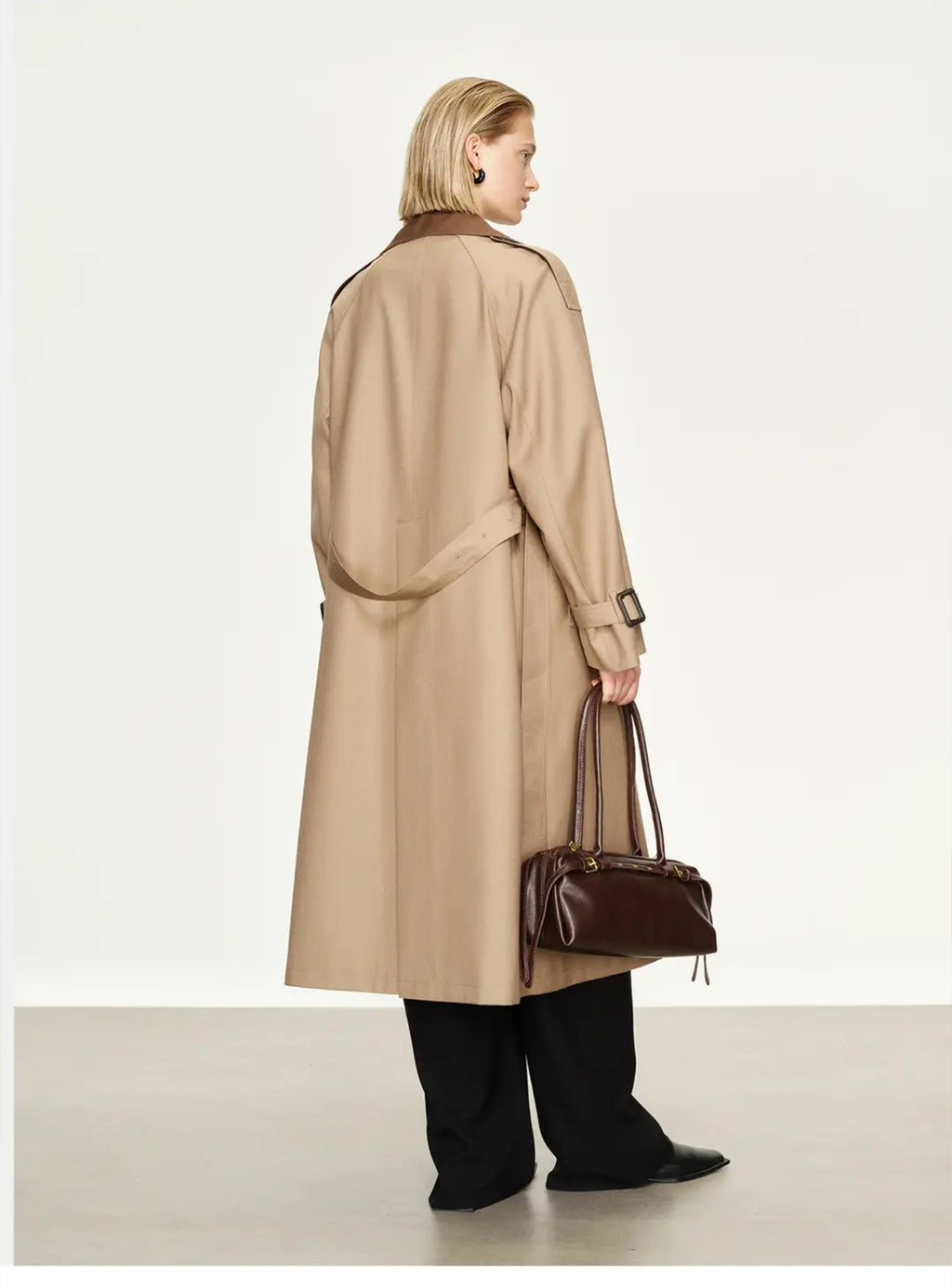 The Classic Trench Coat 26w001