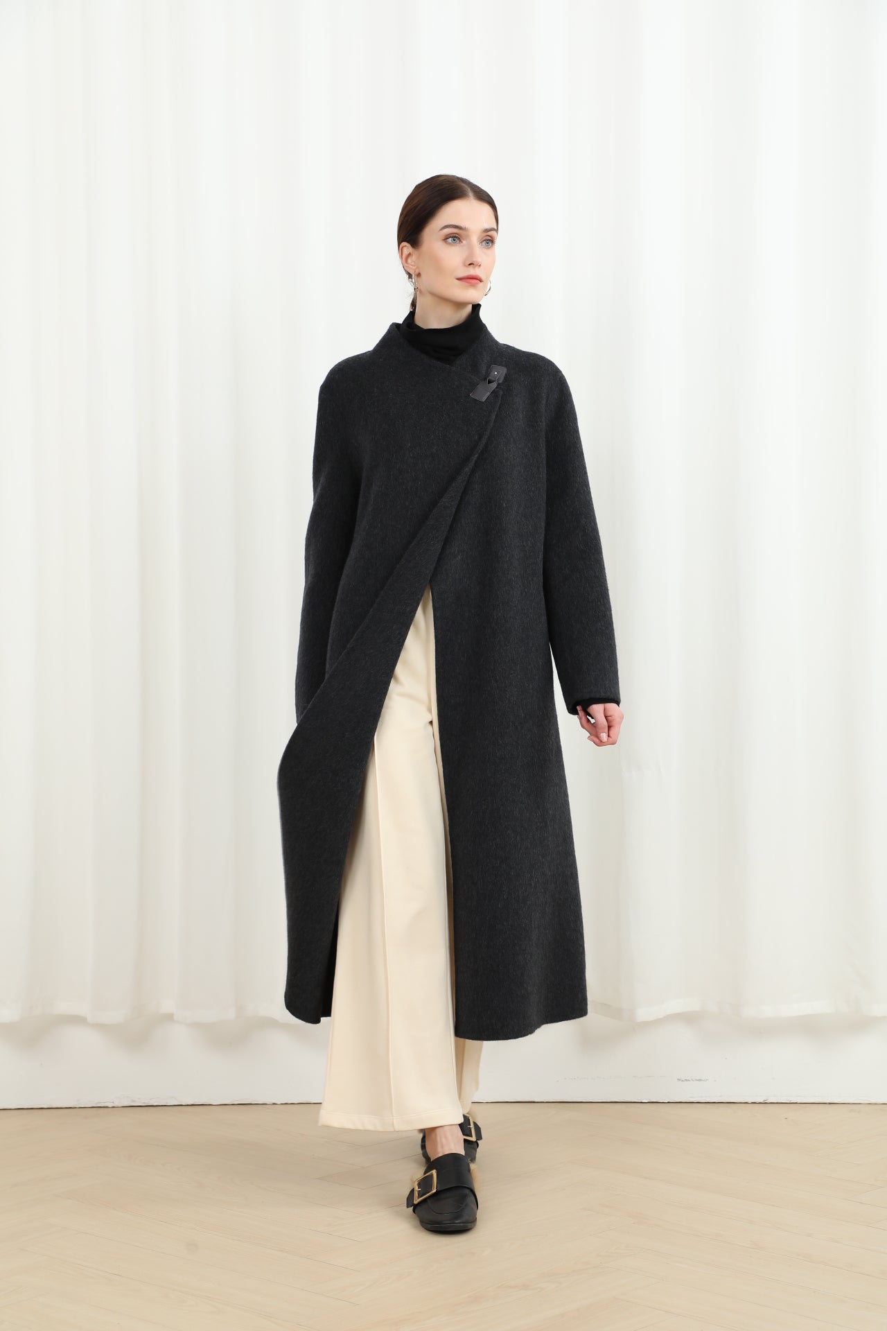 The Mayfair Structured Coat with Genuine Leather Accents 99007-2