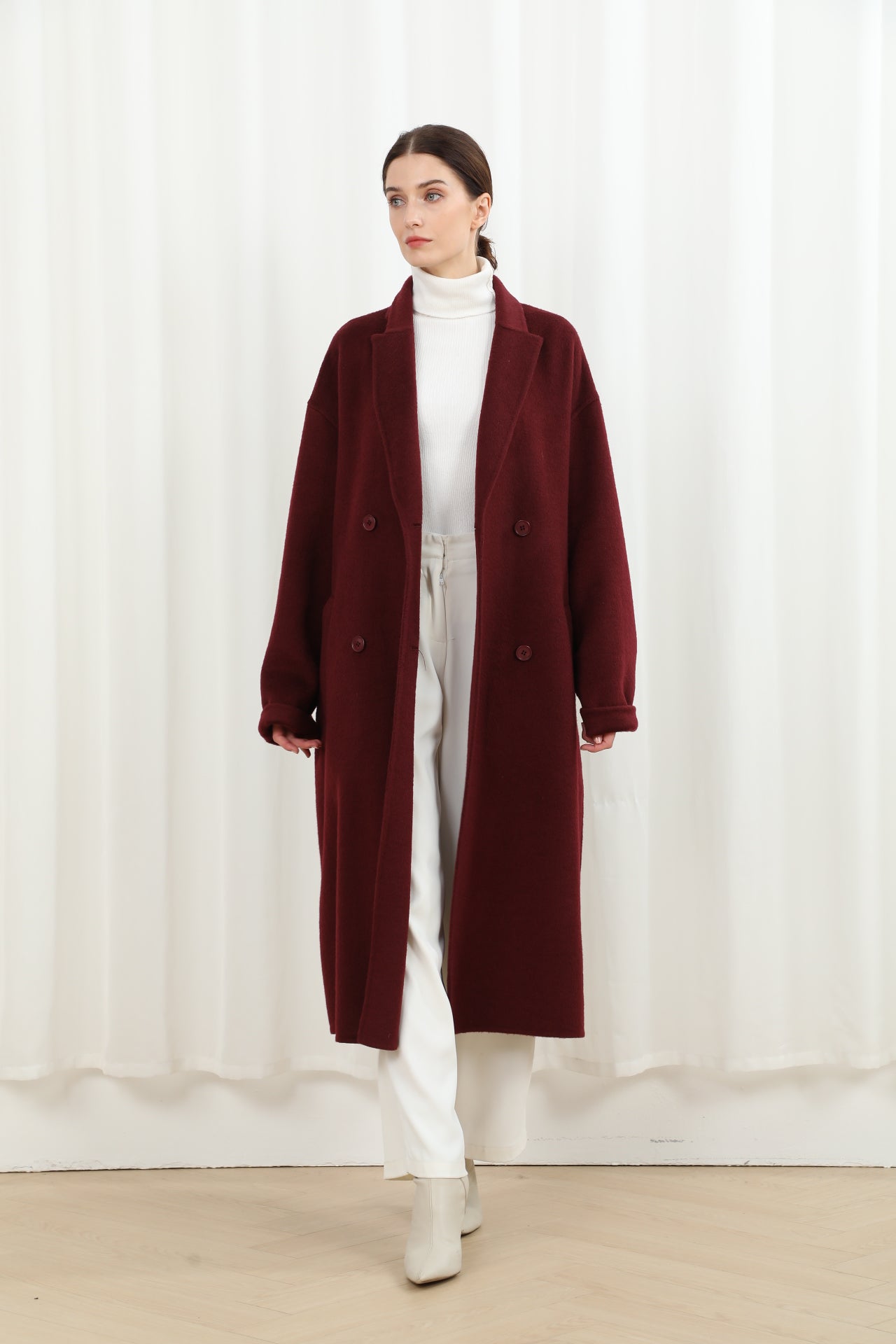 The Classic Belted Wool Coat 99209