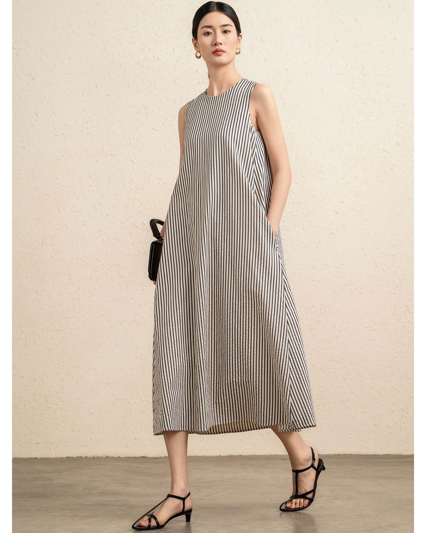 81579282-3695-4651-bb4b-a4f46e9ec92c